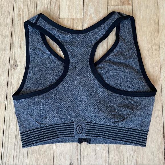 Climawear Zip Front Sports Bra Nwot - Picture 2 of 4
